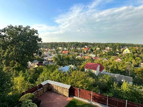 дом по адресу Лесі Українки ул.