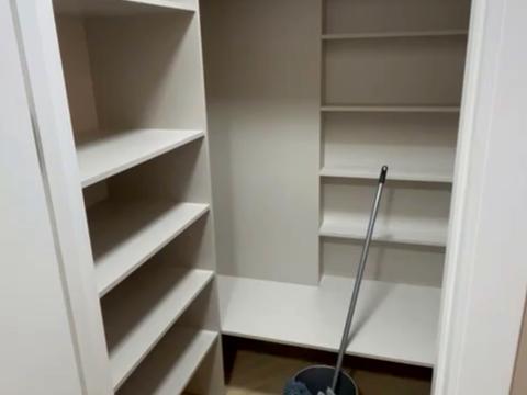 квартира за адресою Дніпровська набережна вул., 17-К