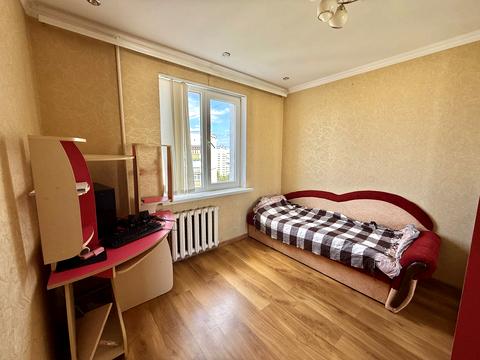 квартира по адресу Героев Крут бульв. (Героїв Сталінграду), 4