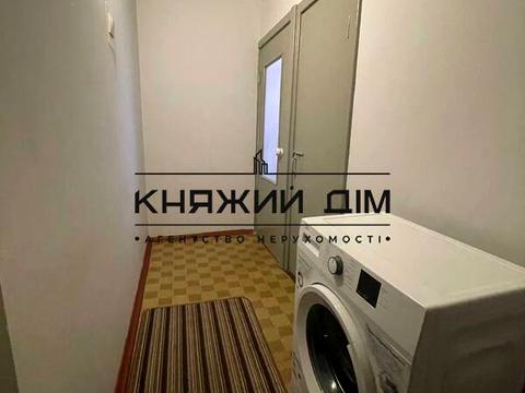 квартира за адресою Миколи Василенка вул., 23-А