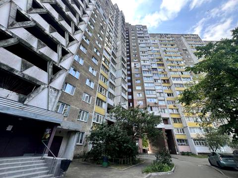 квартира за адресою Академіка Глушкова просп., 39