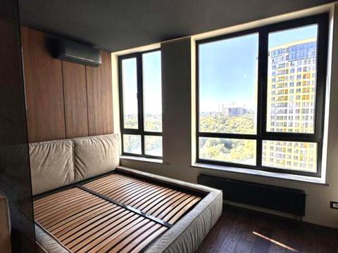 квартира за адресою Петра Радченка вул., 21