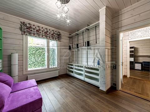 будинок за адресою Кошового Олега пров.