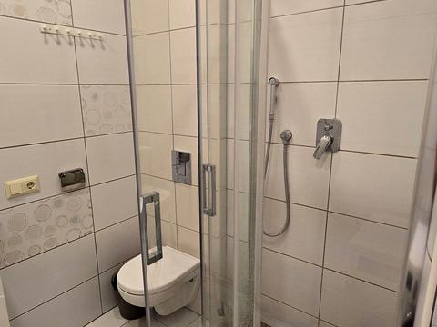квартира за адресою Академіка Глушкова просп., 9-Д