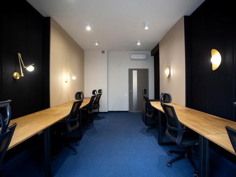 коммерческая по адресу Василя Тютюнника, 28а