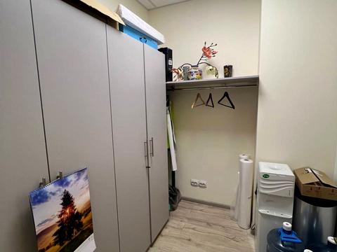 комерційна за адресою Вознесенський узвіз (Смирнова-Ласточкіна), 23-А