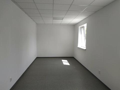 комерційна за адресою Левка Лук'яненка вул. (Маршала Тимошенка), 9