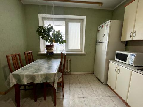 квартира за адресою Анни Ахматової вул., 13-Д