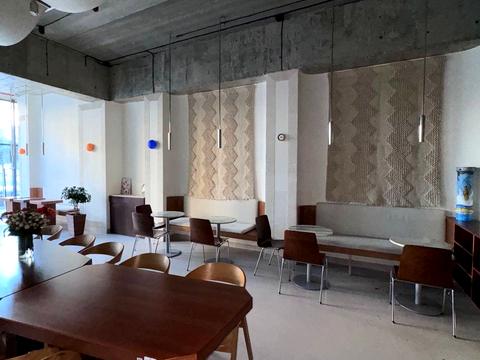 комерційна за адресою Гетьмана Мазепи вул., 164