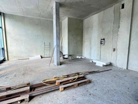 комерційна за адресою Володимира Навроцького вул., 4