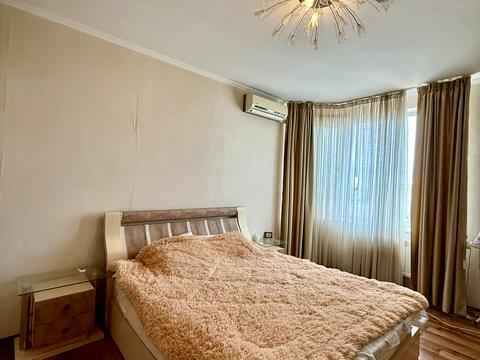 квартира за адресою Середньофонтанська вул., 19б
