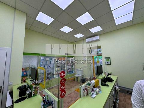 коммерческая по адресу Николая Михновского бульв. (Дружбы Народов), 18