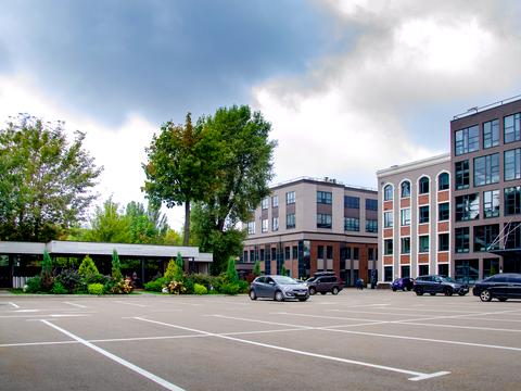 коммерческая по адресу Елены Телиги ул., 6