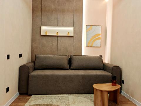 квартира по адресу Краснова ул., 3
