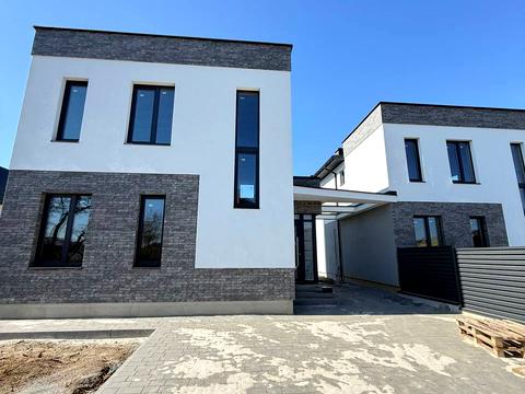 дом по адресу с. Борки, Яблунева