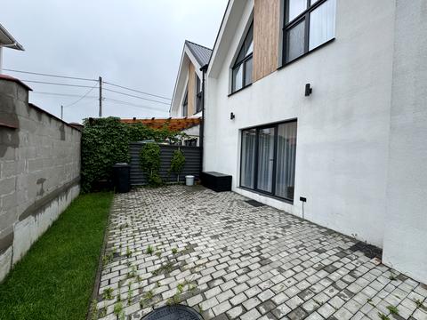 будинок за адресою Курінна