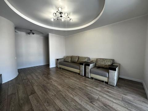 квартира за адресою Зодчих вул., 8