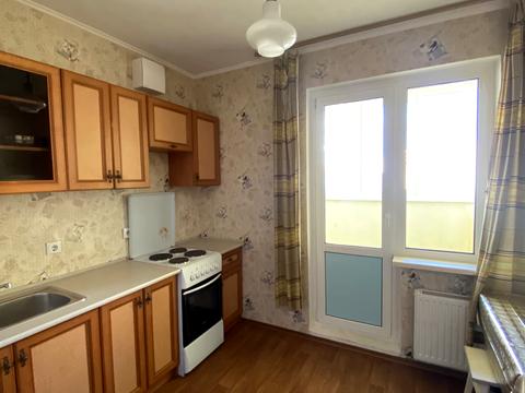 квартира за адресою Софії Русової вул., 1