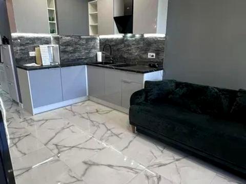 квартира за адресою Дніпровська набережна вул., 17В