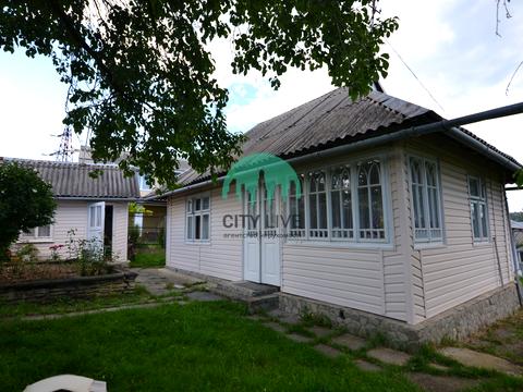 будинок за адресою Середній пров.