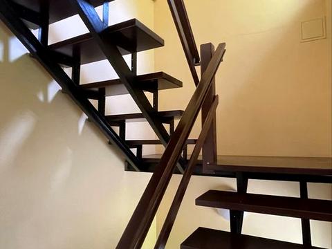 дом по адресу с. Рясное-русское, Брюховицька