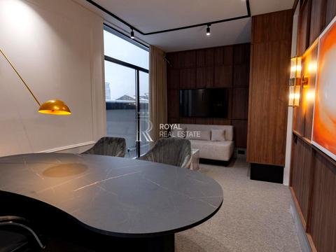 комерційна за адресою Бульварно-Кудрявська вул. (Воровського), 15а