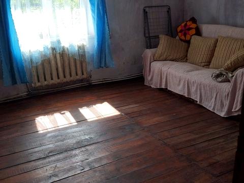 будинок за адресою Центральна
