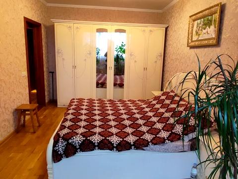 квартира за адресою Академіка Глушкова просп., 47