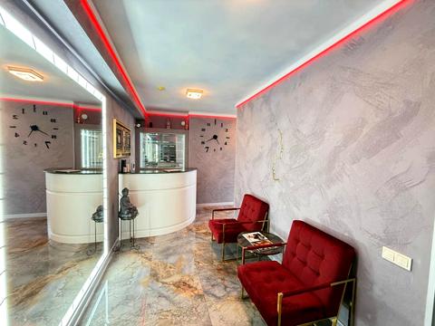 комерційна за адресою Соборності просп. (Возз'єднання), 30