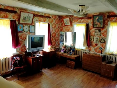 будинок за адресою с. Мельникове, Квітнева