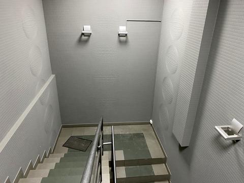 комерційна за адресою Олеся Гончара вул., 79