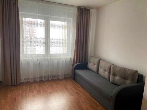 квартира за адресою Софії Русової вул., 7