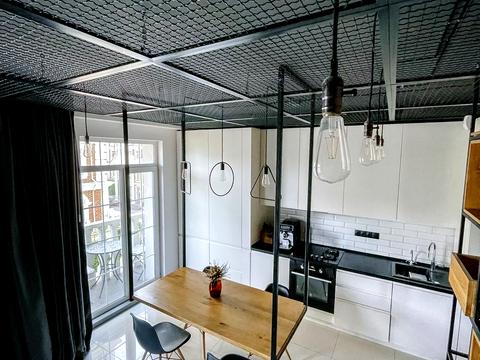 квартира за адресою Дмитра Луценка вул. (Крейсера "Аврора"), 12