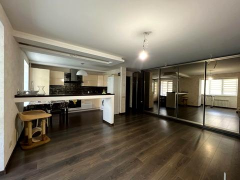 квартира за адресою Олександра Бідного вул., 13