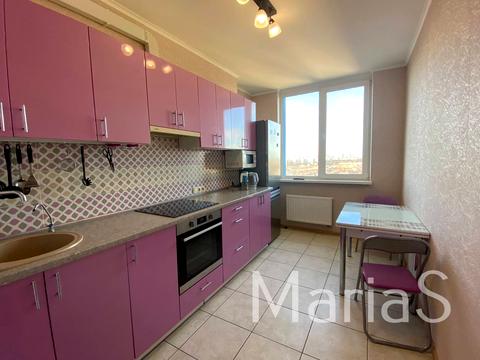 квартира за адресою Сім'ї Стешенків вул. (Тимофія Строкача), 9