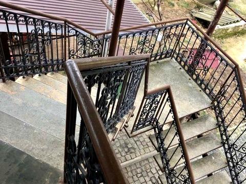 будинок за адресою Червоногірська