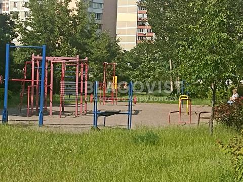 квартира по адресу Червоной Калины просп. (Владимира Маяковского), 46