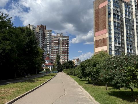 квартира за адресою Академіка Заболотного вул., 56