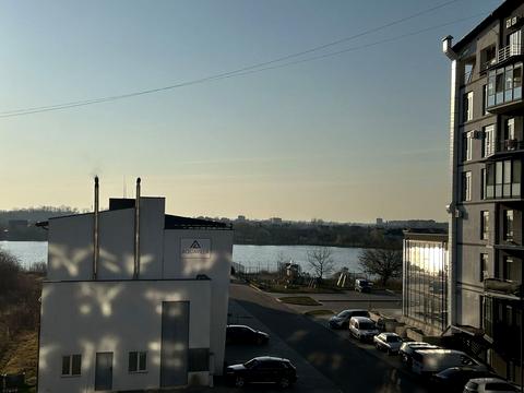 квартира по адресу Вячеслава Черновола ул., 94-Е