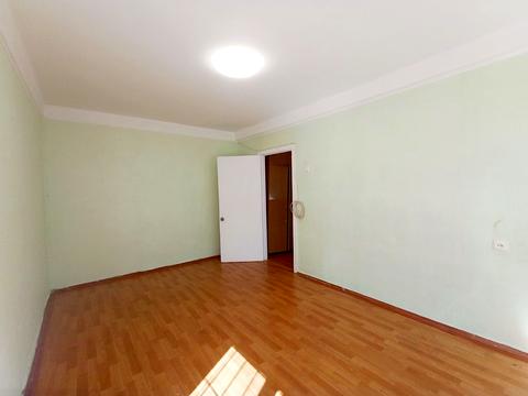квартира по адресу Строителей ул., 13
