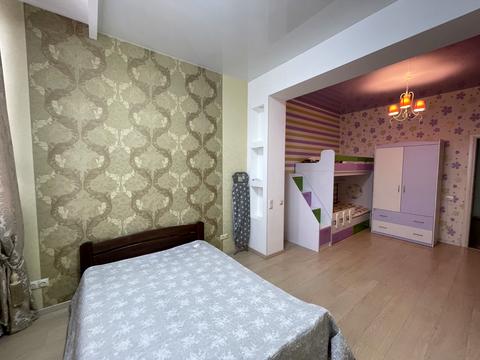 квартира за адресою В'ячеслава Чорновола вул., 15