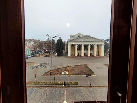 квартира за адресою Соборності вул. (Жовтнева), 26/14