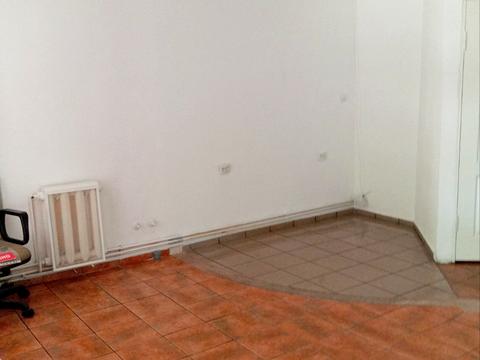 комерційна за адресою Грушевського вул., 9