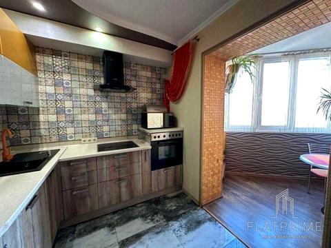 квартира за адресою Срібнокільська вул., 8