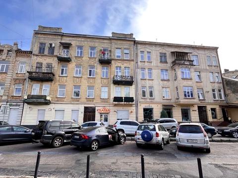 квартира по адресу Святого Теодора пл., 4