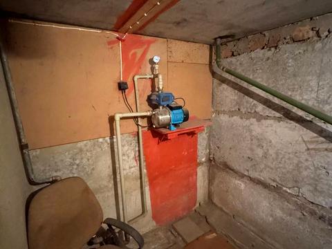 будинок за адресою Високовольтна, 1