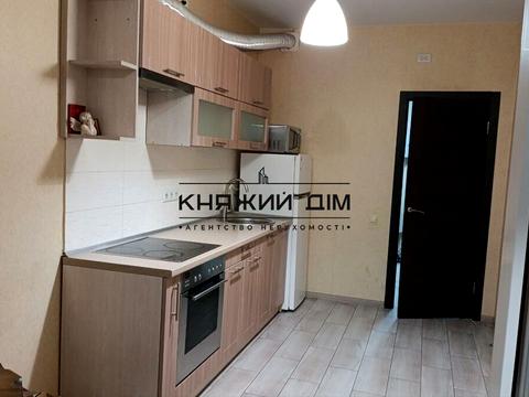 квартира по адресу Драгоманова ул., 2-Б