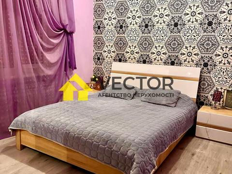 квартира за адресою Соборності вул. (Жовтнева), 51