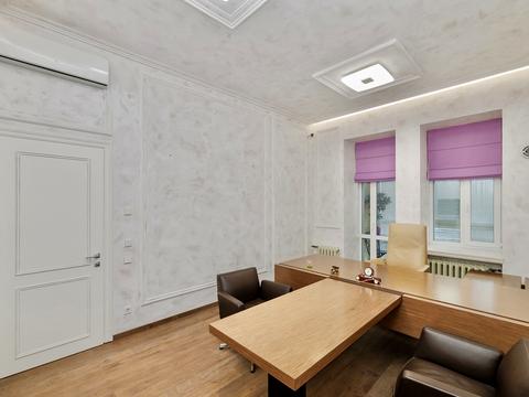 комерційна за адресою Євгена Чикаленка вул. (Пушкінська), 33