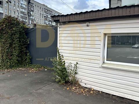 комерційна за адресою Автозаводська вул., 18-А